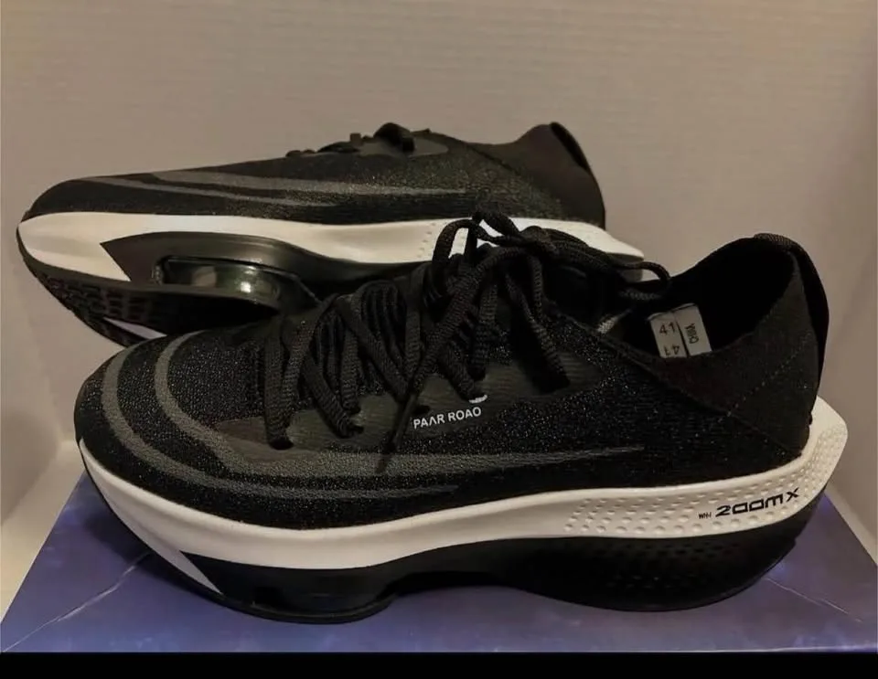 NEW Unisex ZoomX AlphaFly Running Shoes Size 8/9.5 image indicator(5)