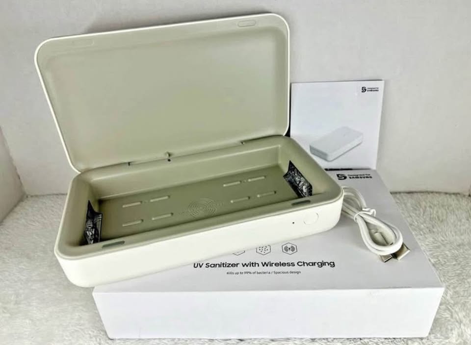 Samsung GP-TOU020 UV Sanitizer with Wireless Charging/Compatible - photo 4