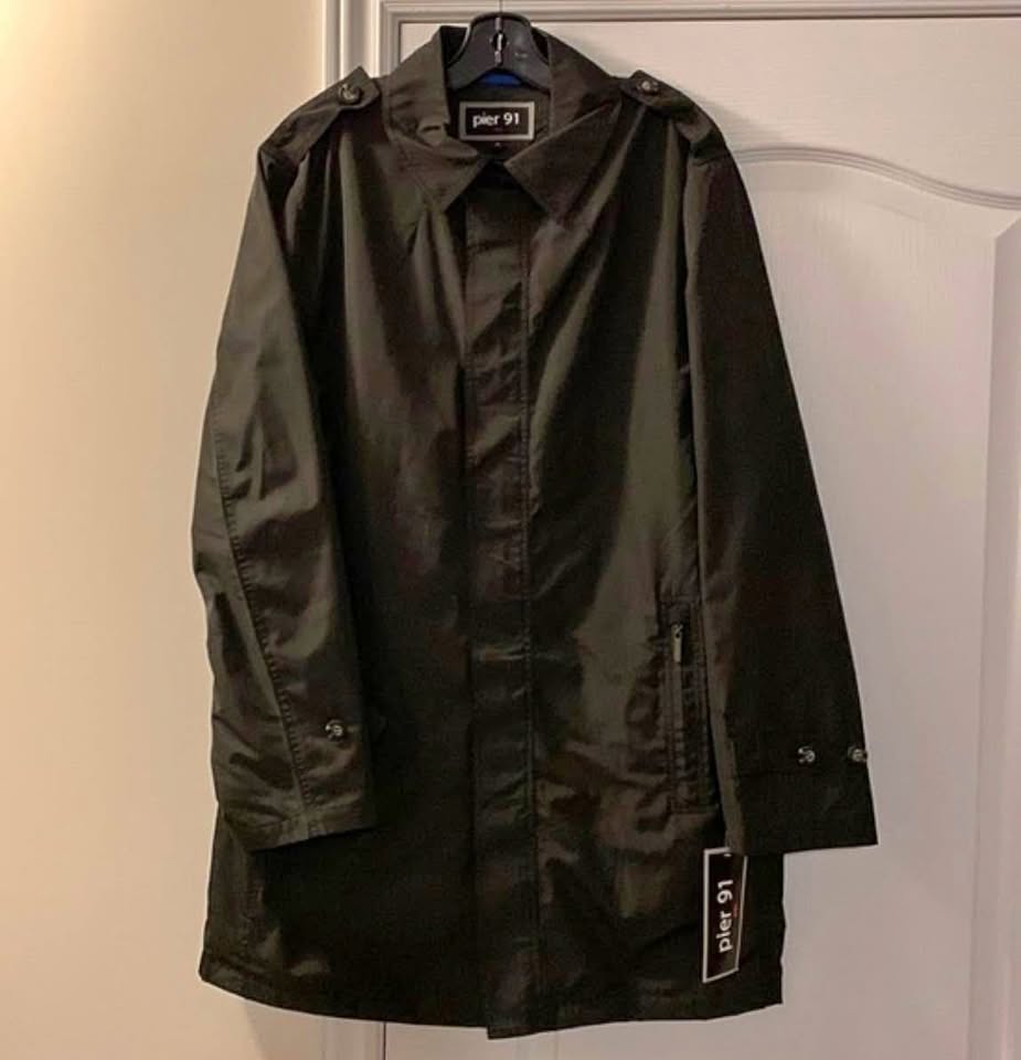 Pier 91 Men’s Rain Coat
