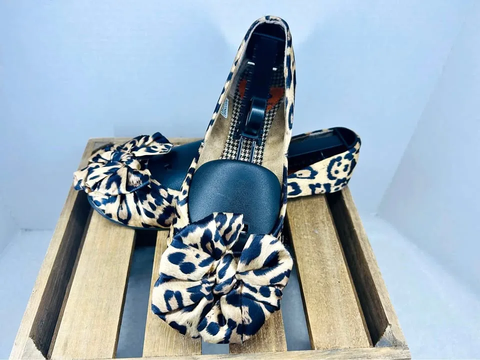 Rocket Dog Cheetah Leopard Animal Print Bow Flats Shoes Size 8M thumbnail