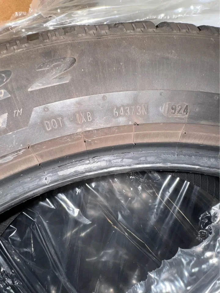 Pirelli Scorpion Winter Tires (19") - Excellent image indicator(6)