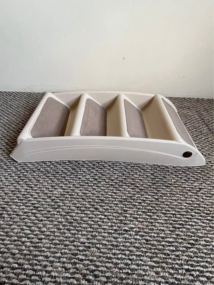 🐾 Dog Stairs -- great for bed or couch 🐾 image indicator(4)