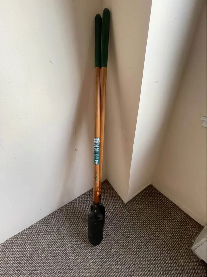 Ames Post Hole Digger – Sturdy & Reliable image indicator(4)