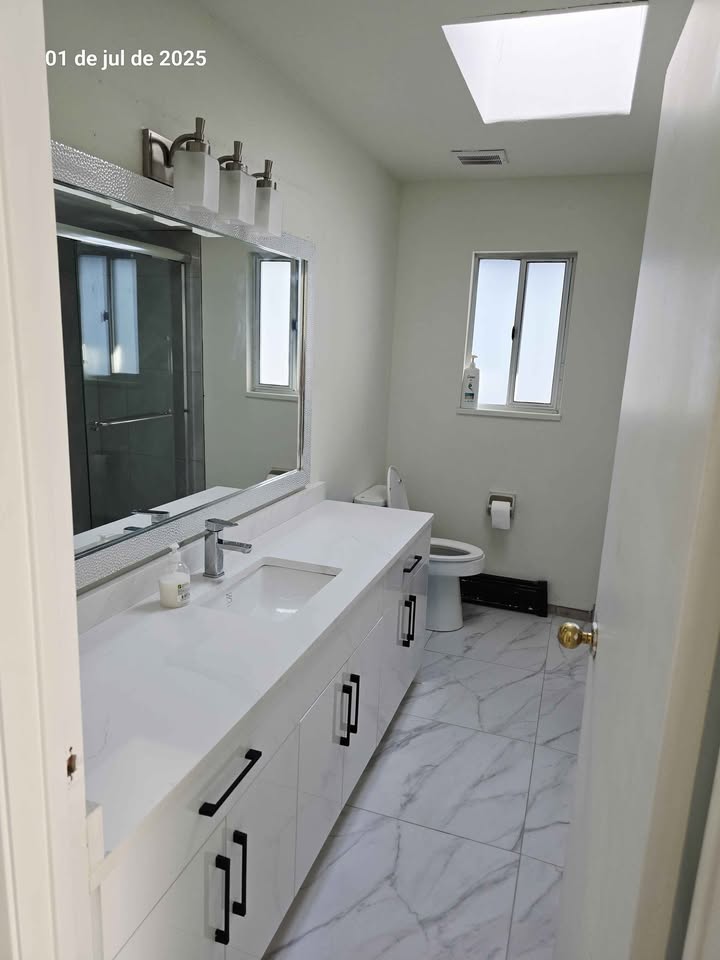 Private room for rent - photo 2