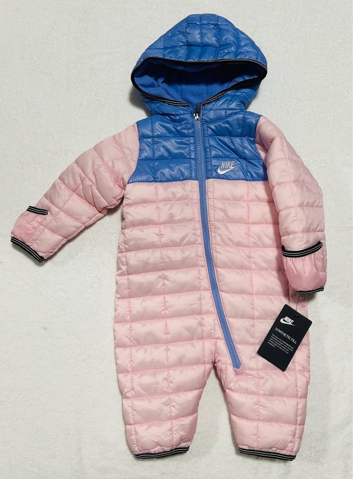 NWT Nike Colorblock Snow Suit Pink/Purple 6 Months - photo 4