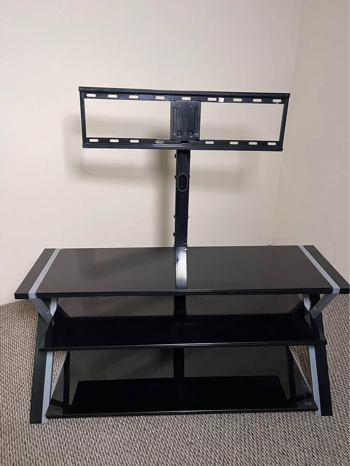 Black Entertainment Center - photo 5