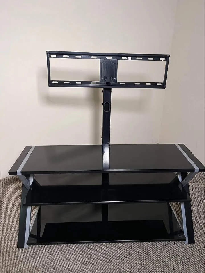 Black Entertainment Center image indicator(5)