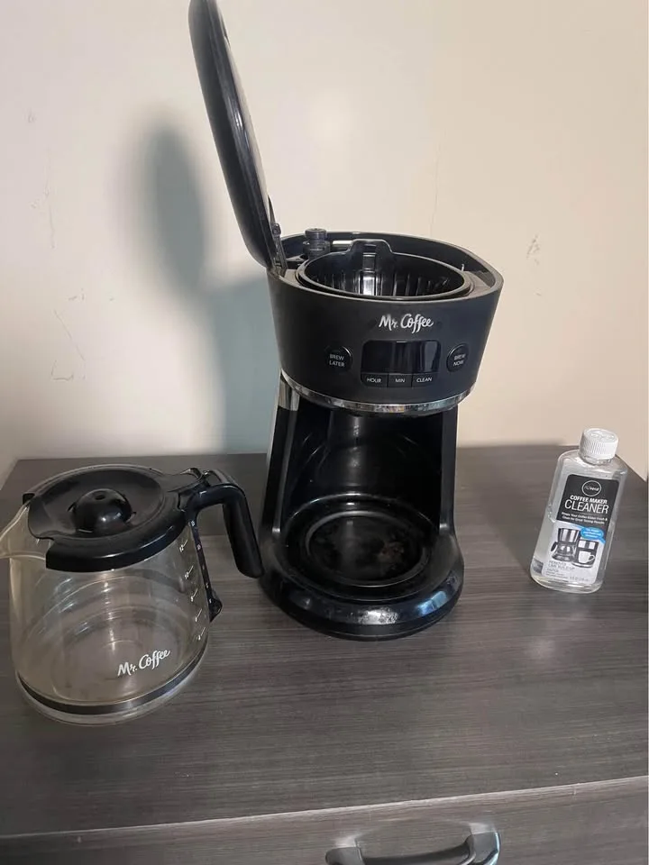 Mr. Coffee Coffee Maker + Cleaner – ☕ image indicator(2)