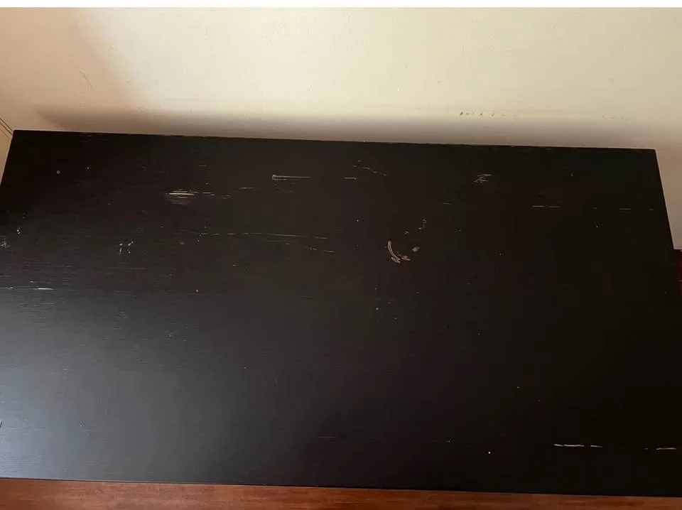 Black IKEA BEKANT Desk (Manual Height Adjustable) image indicator(2)