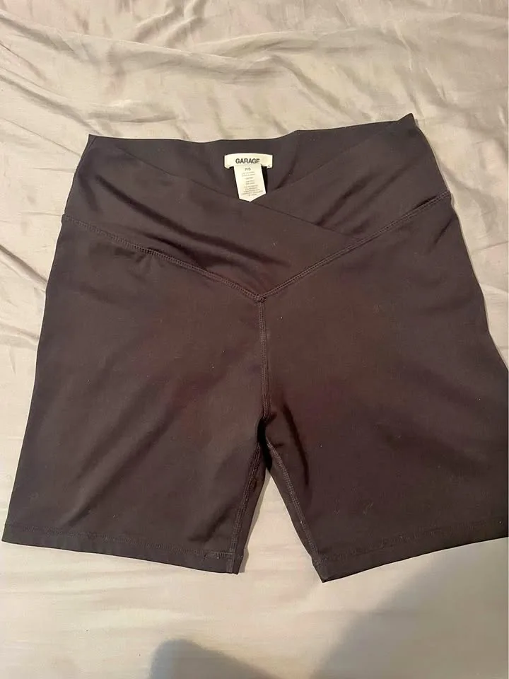 Garage Crossover Biker Shorts - Size small thumbnail
