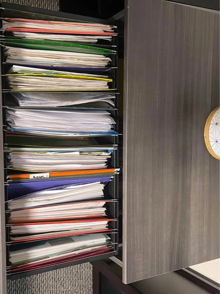 2-Drawer File Cabinet image indicator(4)