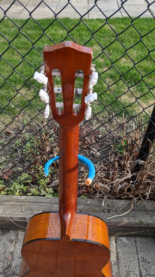 $170 J. Reynolds 3/4 Classical Guitar - photo 5