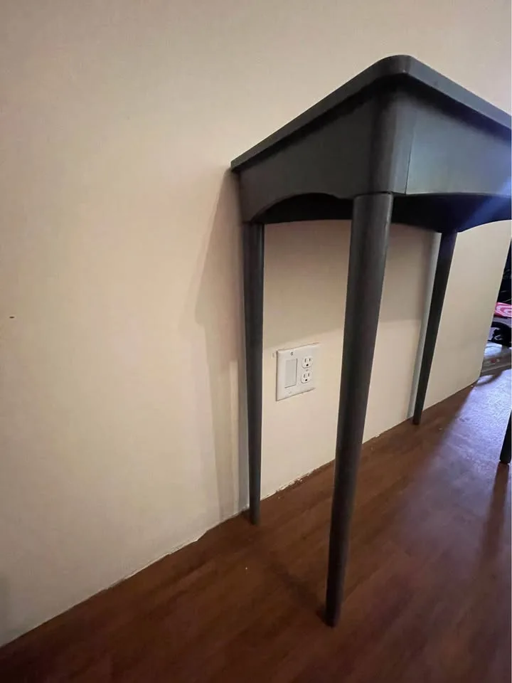 🌿 Slim Gray Entryway Table (fits most spaces) image indicator(5)