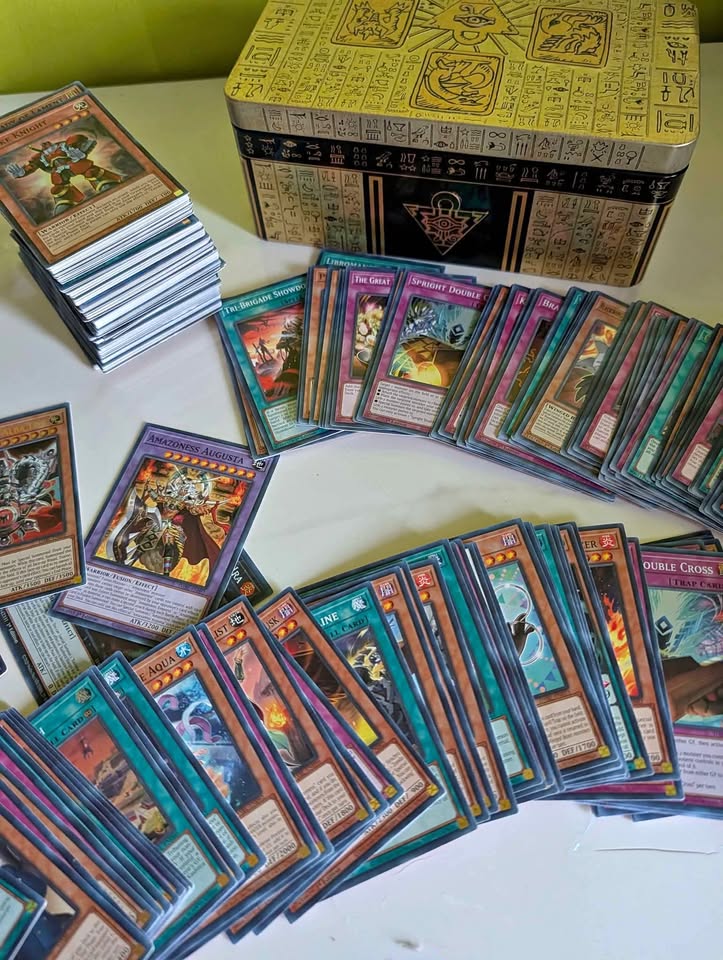 Yu-Gi-Oh Card Lot (Rares, Commons, Holos)