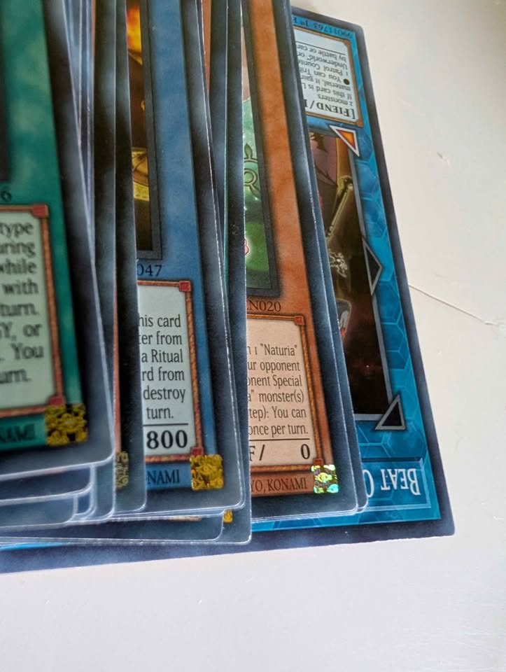 Yu-Gi-Oh Card Lot (Rares, Commons, Holos) - photo 5