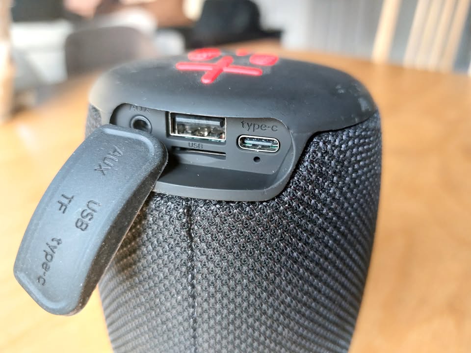 Bluetooth Speaker with FM, AUX, USB, microSD - photo 3