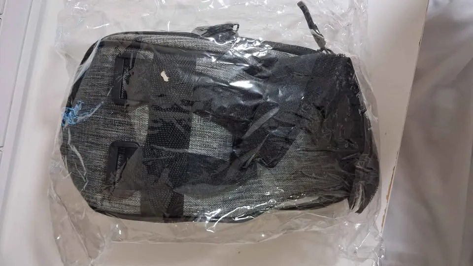 🚴 Waterproof Bike Phone Mount Bag with Touchscreen Cover image indicator(4)