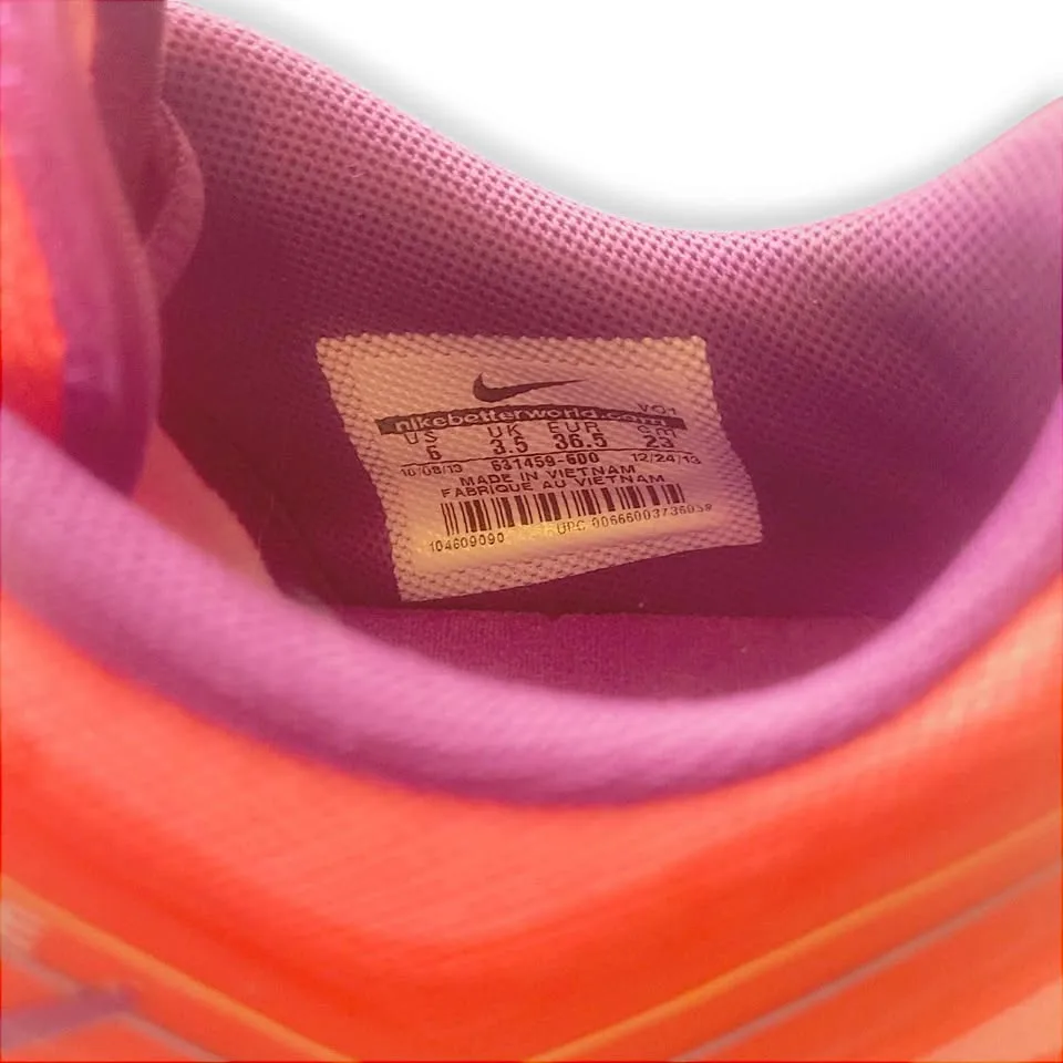 Nike Dual Fusion Tr 2 Womens Sneakers Size 6 image indicator(2)