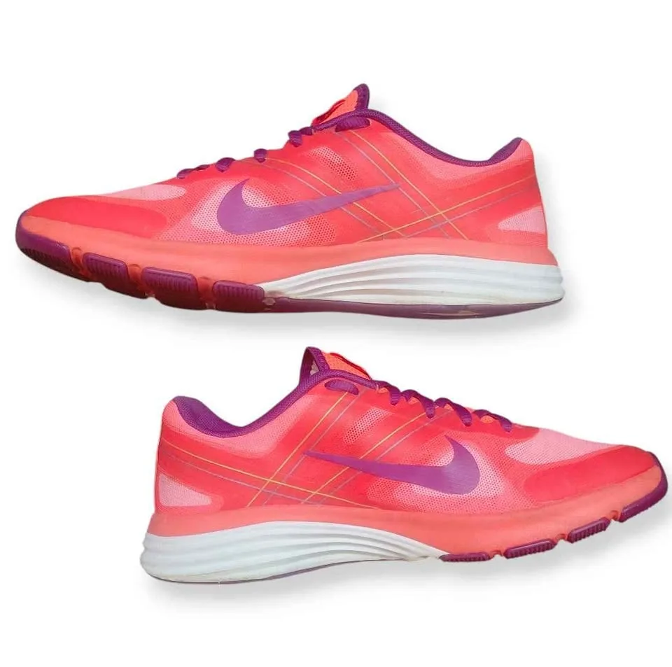 Nike Dual Fusion Tr 2 Womens Sneakers Size 6 image indicator(3)