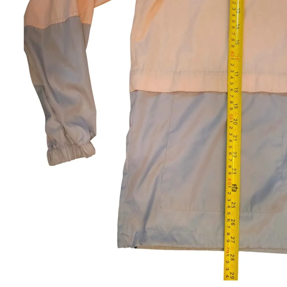 Retro Women's Light Pink & Grey Nylon 80's Windbreaker Size Medi image indicator(4)