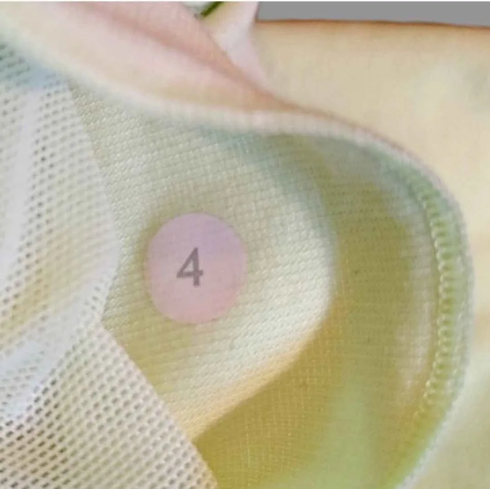 LULULEMON Tank & Scuba Hoodie Size 4 & 10 image indicator(5)