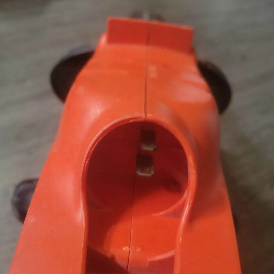 BLACK & DECKER 18 inch Hedge Trimmer in Excellent Condition! image indicator(3)