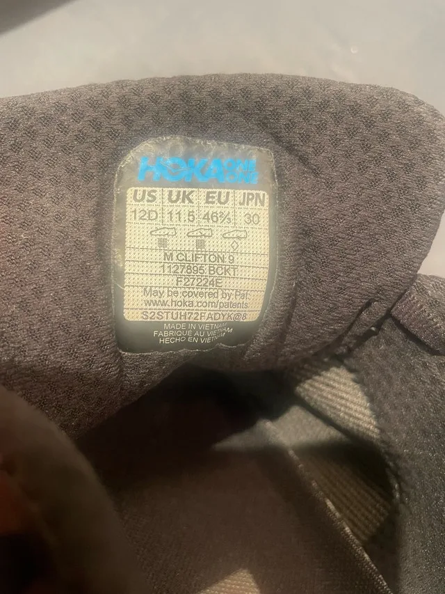 Hoka Clifton 9 - men’s size 12D image indicator(3)