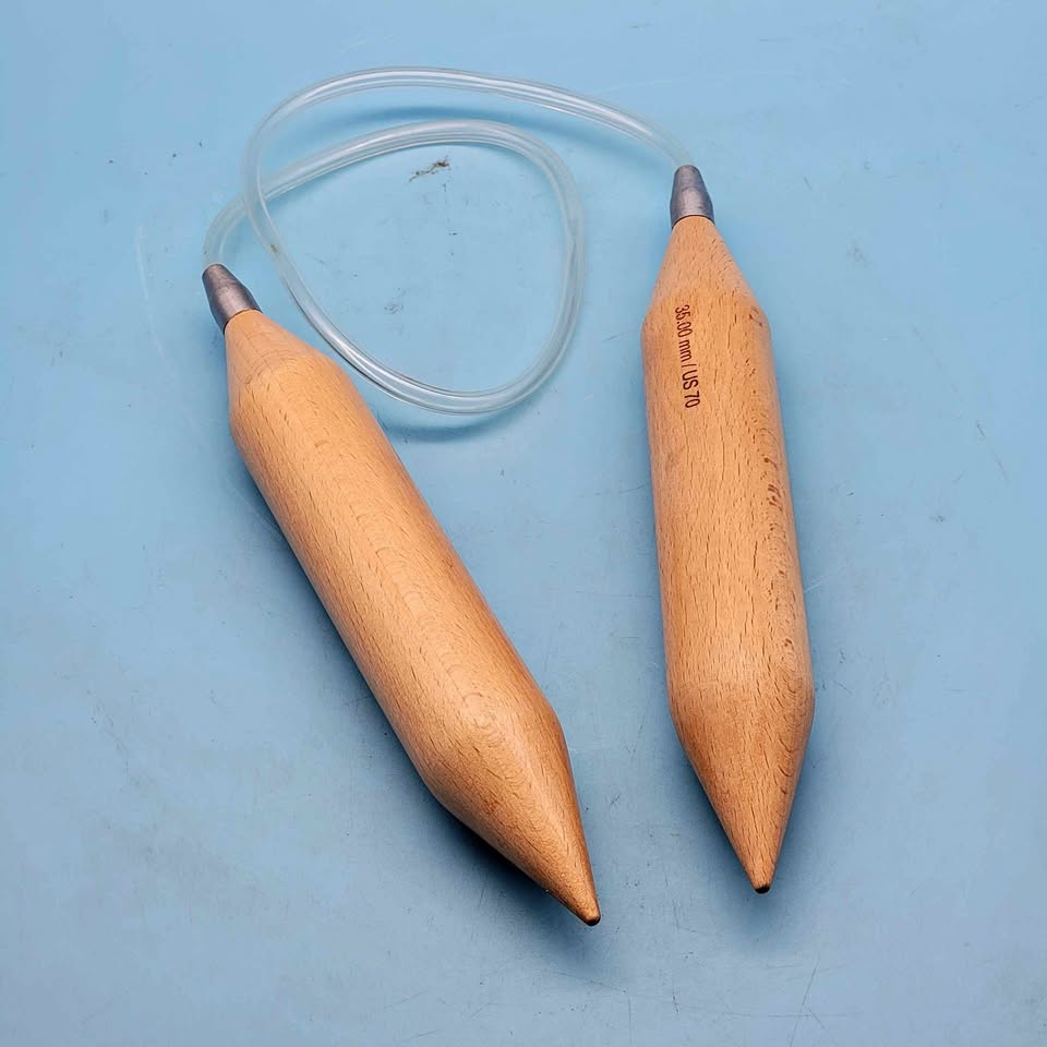 Wooden Circular Knitting Needle Set - 35mm/ US 70