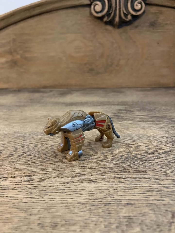 Transformers CATILLA Dark of the Moon Mini-Con Hasbro - photo 2