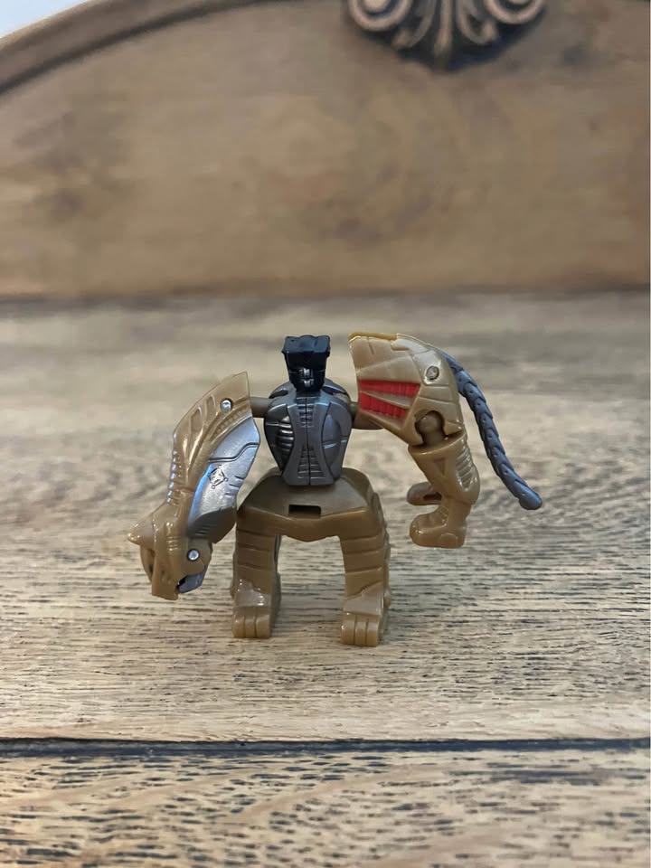 Transformers CATILLA Dark of the Moon Mini-Con Hasbro - photo 3