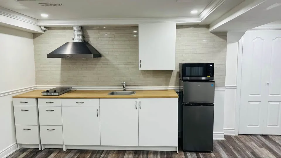 1 bed 1 bathroom – Townhouse image indicator(3)