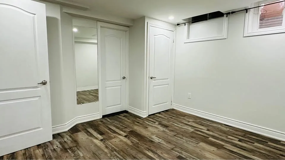 1 bed 1 bathroom – Townhouse image indicator(9)