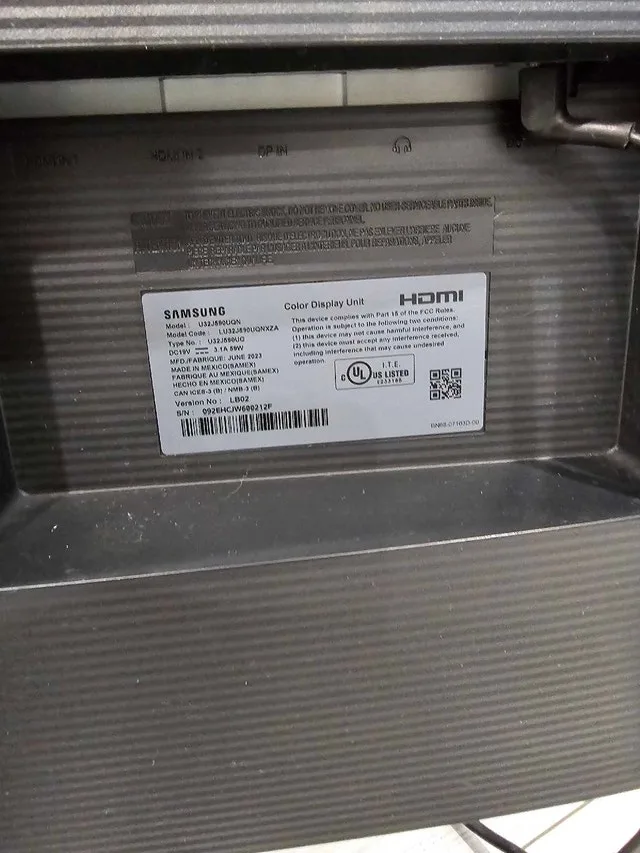 Samsung 32" Monitor image indicator(3)