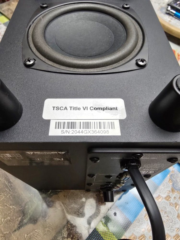 Logitech Speaker System Z323 2.1 - photo 4