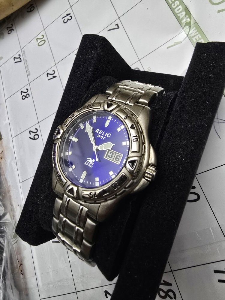 Relic Wet Watch Mens Blue Dial Day Date ZR11538 NIB - photo 2