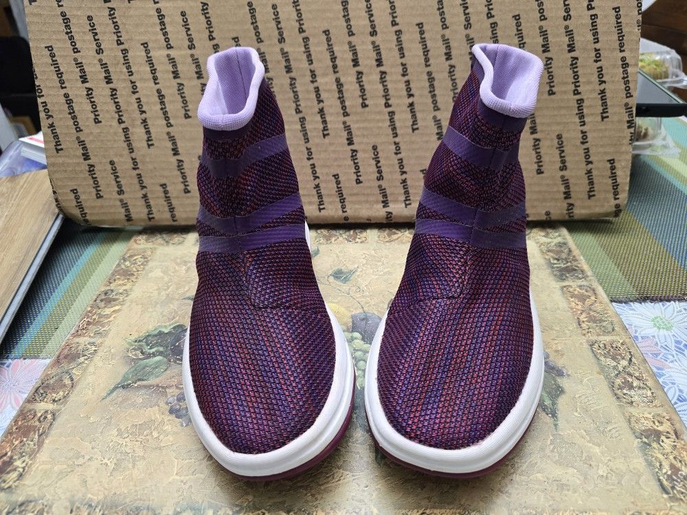 Lands'End Girls Ankle Boot US4 - photo 4