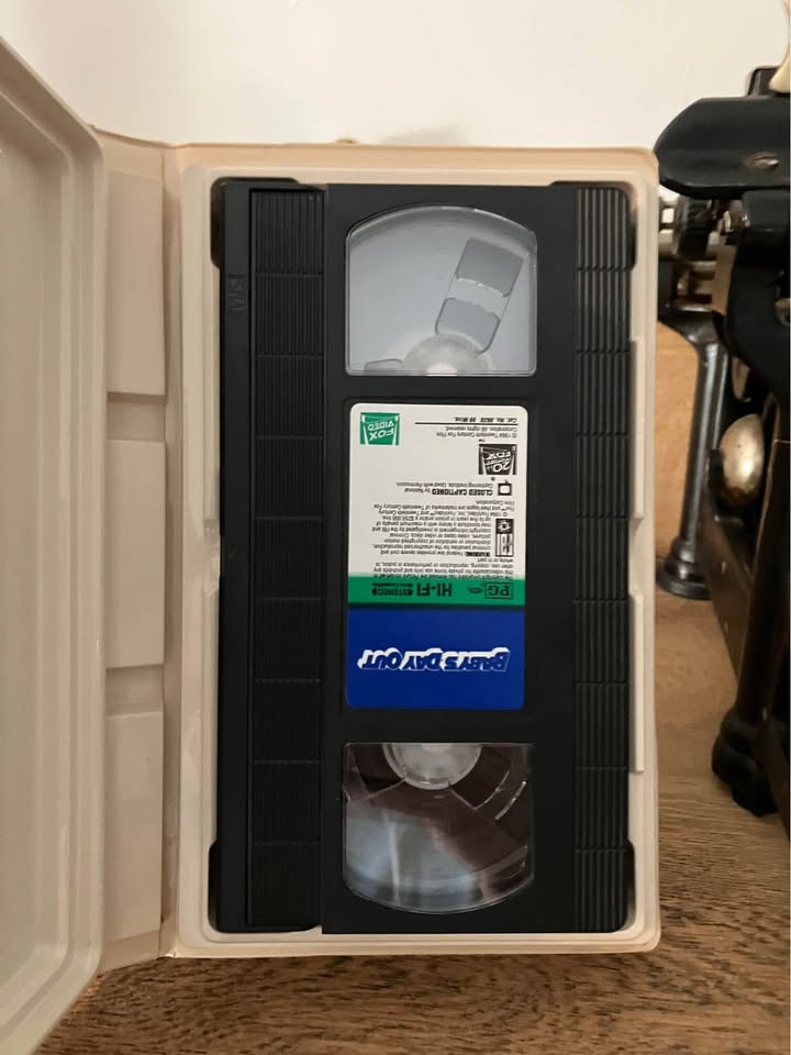Baby's Day Out VHS Family Feature - photo 2