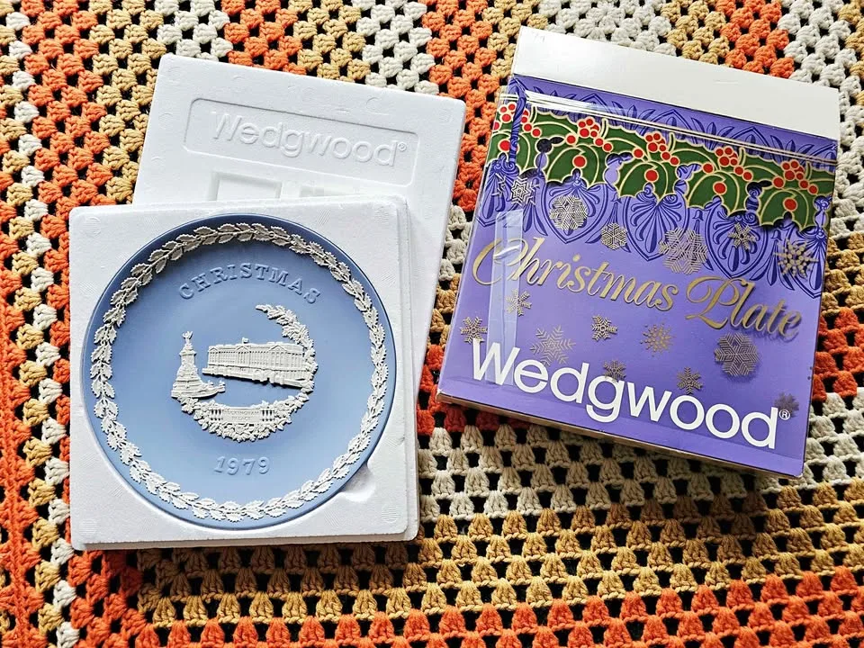 Wedgwood Christmas Plate 1979 Buckingham