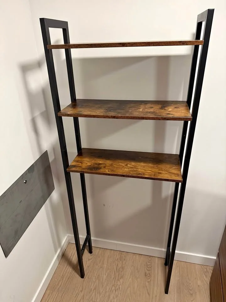 Bathroom Shelves