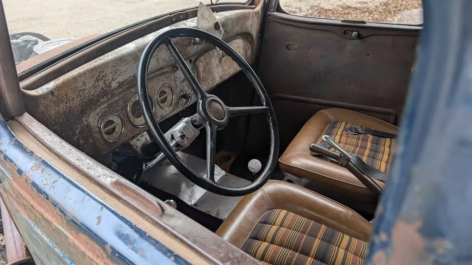 1937 Chevrolet 1500 Regular Cab image indicator(4)