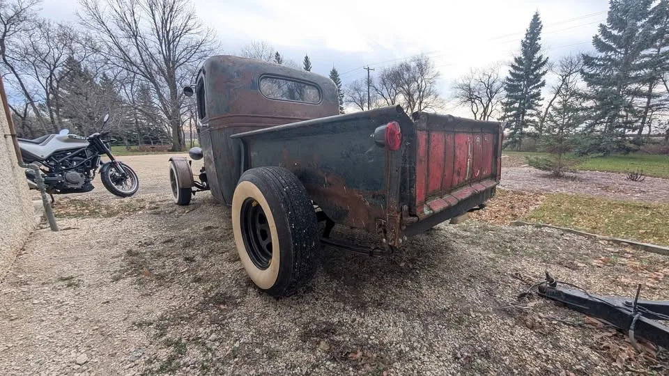 1937 Chevrolet 1500 Regular Cab image indicator(6)