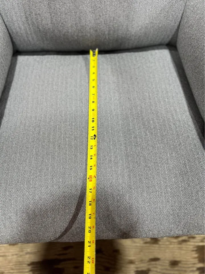 Brand new EQ3 armchair image indicator(9)