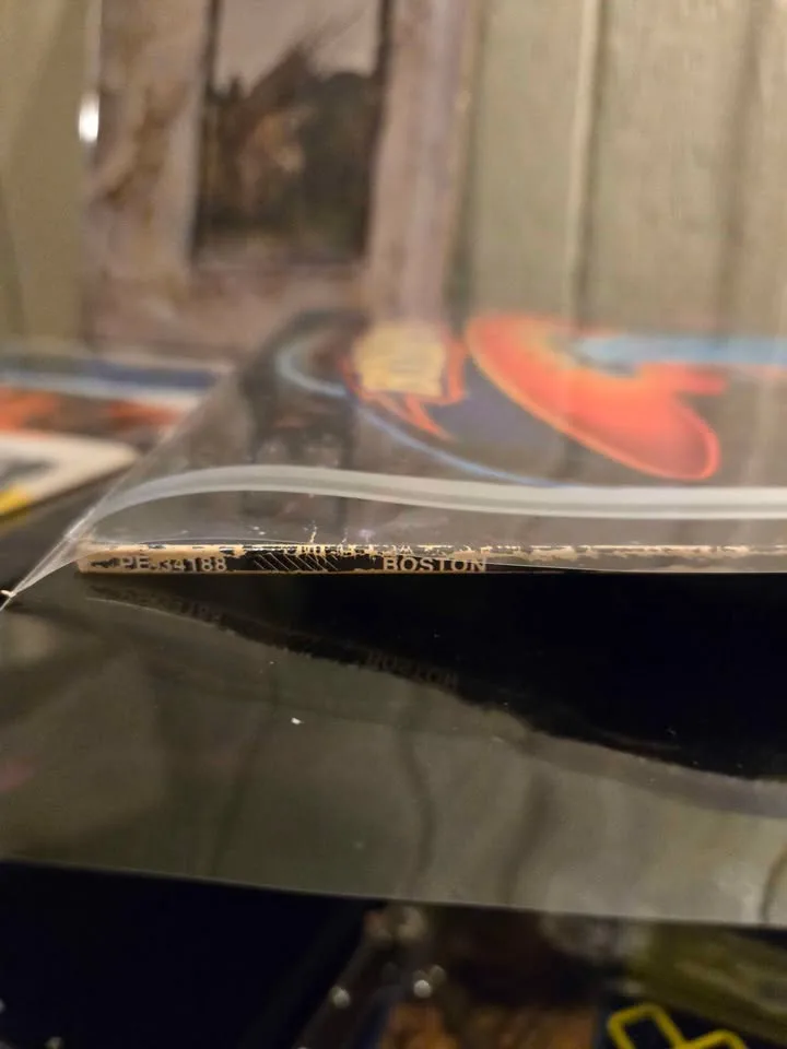 Boston vinyl record image indicator(3)