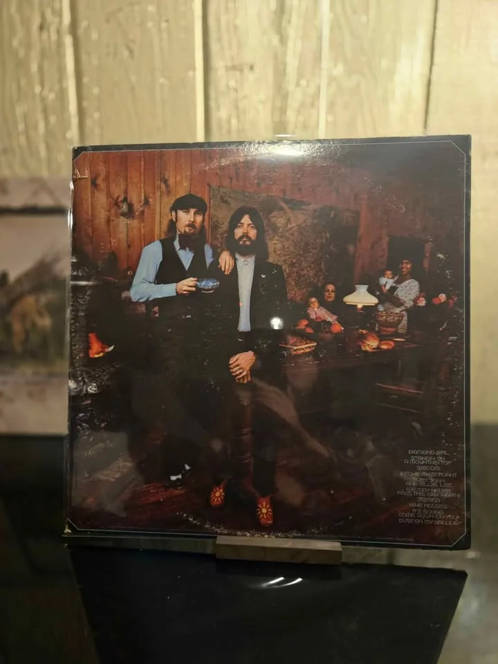 Seals & Crofts album titled Diamond Girl vinyl image indicator(2)