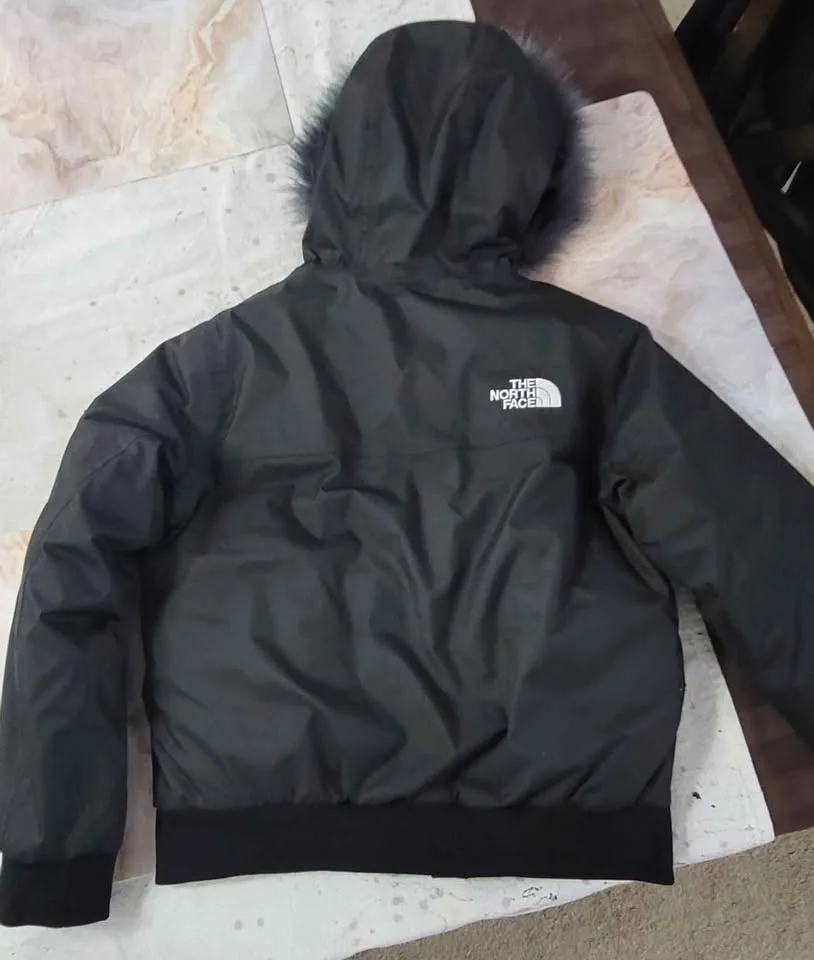 Boys North Face Winter Jacket (Gotham) Size M (10) image indicator(2)