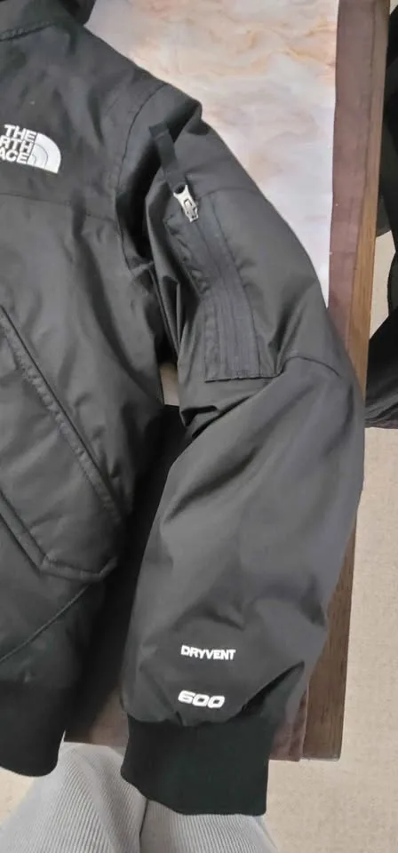 Boys North Face Winter Jacket (Gotham) Size M (10) image indicator(3)