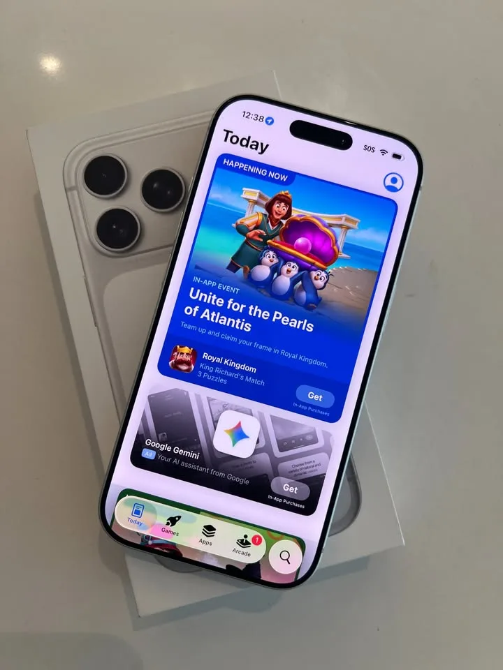 iPhone 17 Pro Silver 256GB Unlocked | New image indicator(4)