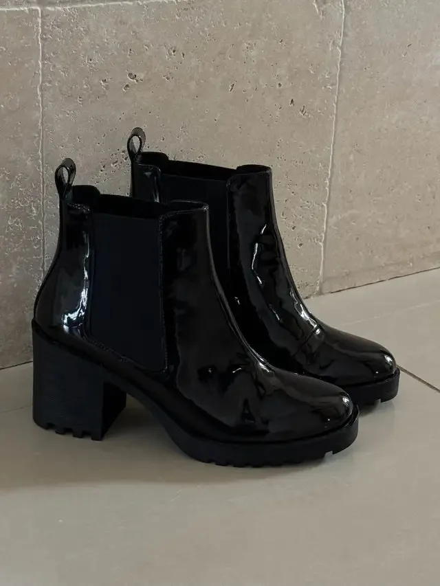 Brand New HM Patent Ankle Boots image indicator(2)