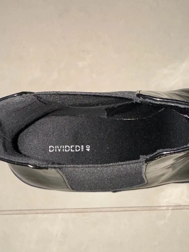 Brand New HM Patent Ankle Boots image indicator(4)