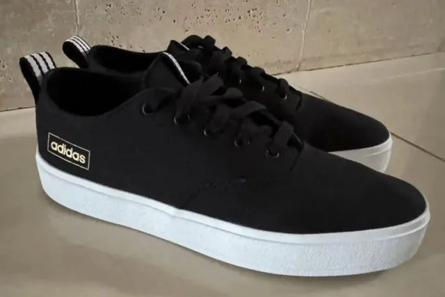 Brand New Womens Adidas Broma Sneakers image indicator(2)